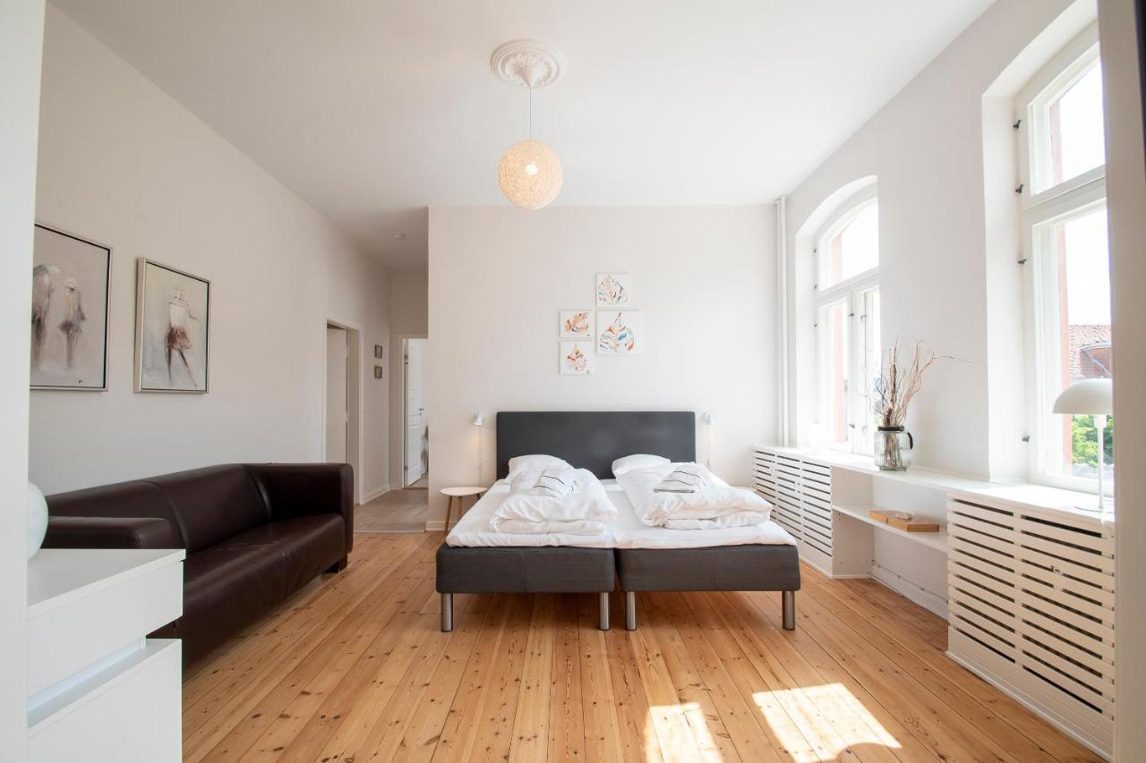 Det Gamle Radhus Hotel Grasten Bagian luar foto