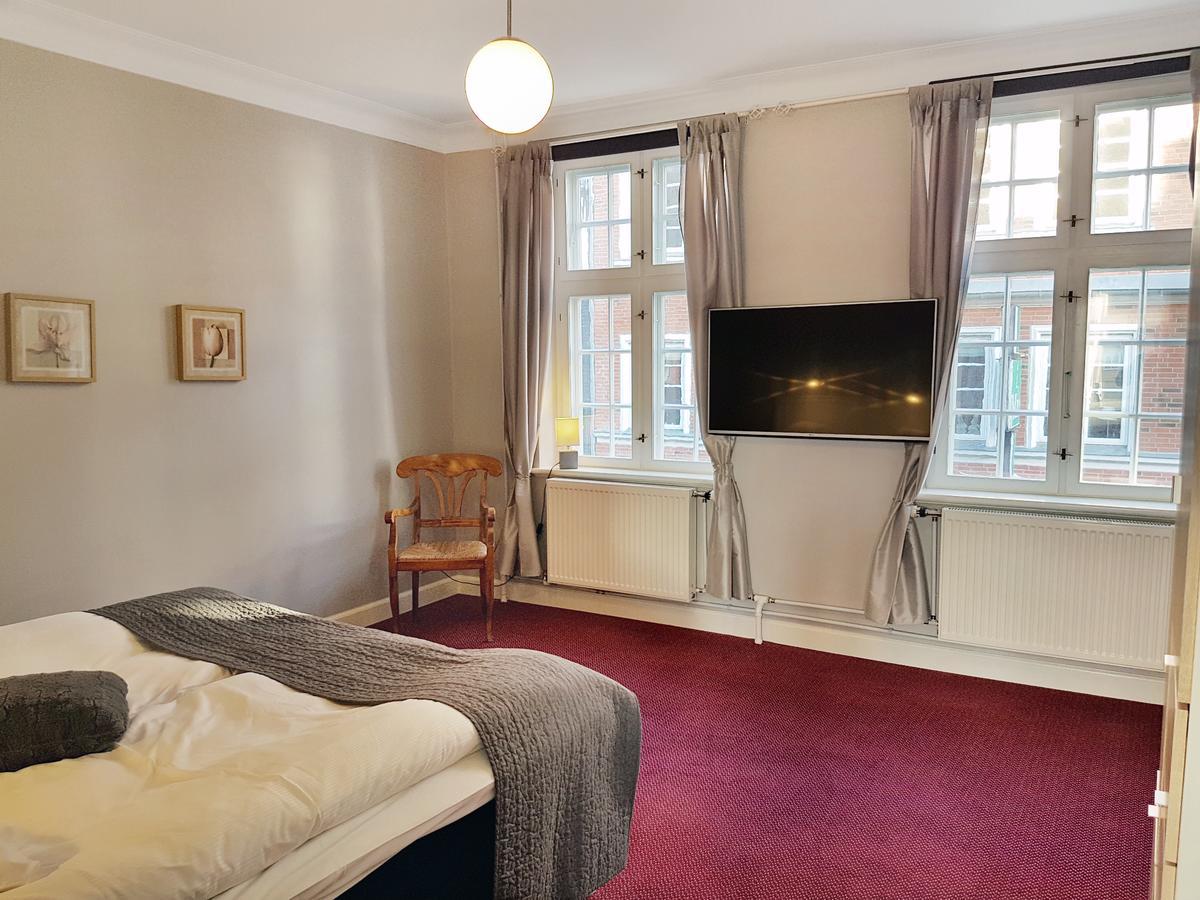 Det Gamle Radhus Hotel Grasten Bagian luar foto