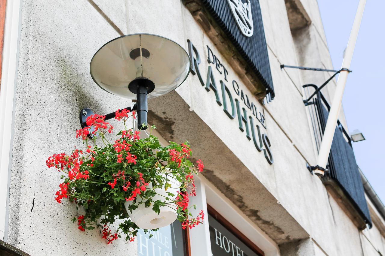 Det Gamle Radhus Hotel Grasten Bagian luar foto