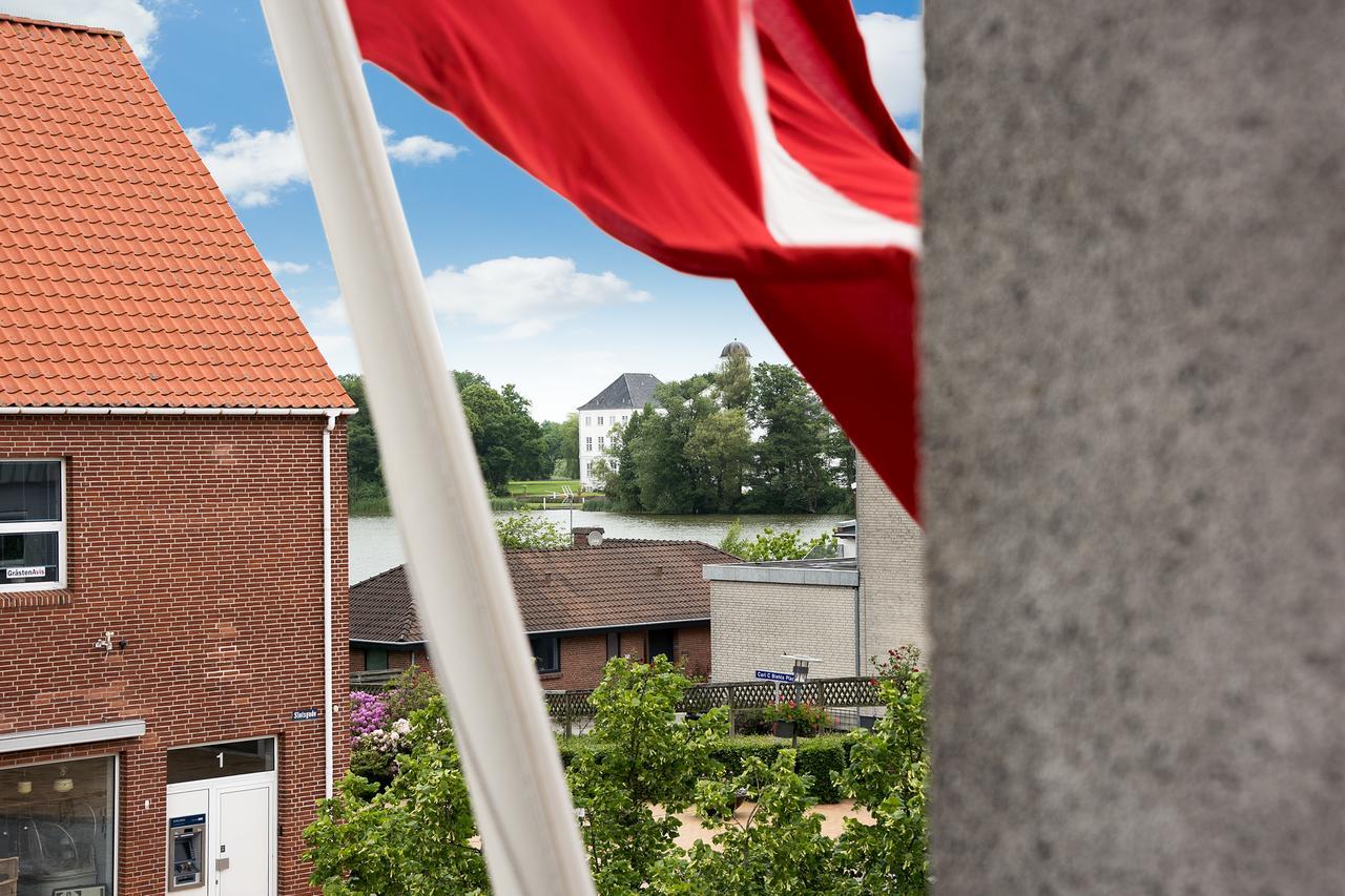 Det Gamle Radhus Hotel Grasten Bagian luar foto